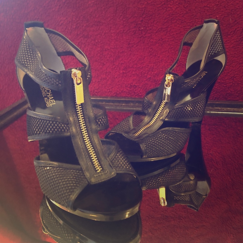 Michael Kors black high heels w/ gold zipper